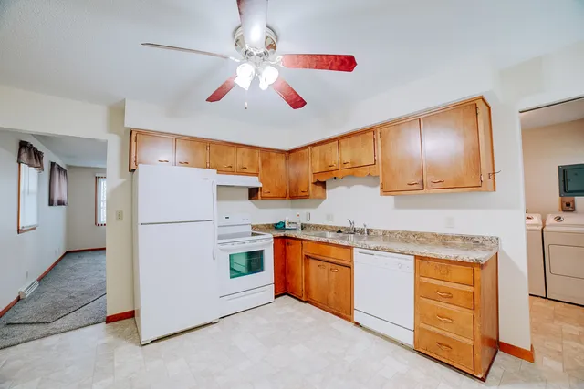 $83,900 | 433 South 5th Street, Watseka, IL 60970