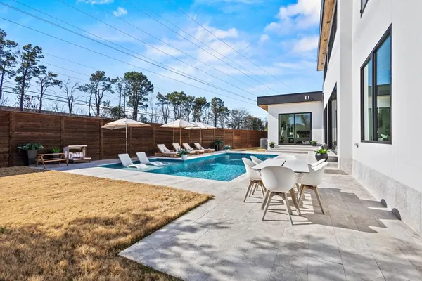 $25,000 | 11907 Quincy Lane, Dallas, TX 75230