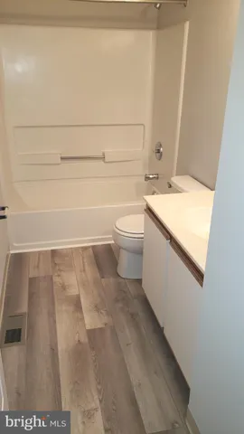 $2,095 | 8 Tether Court, Wilmington, DE 19808