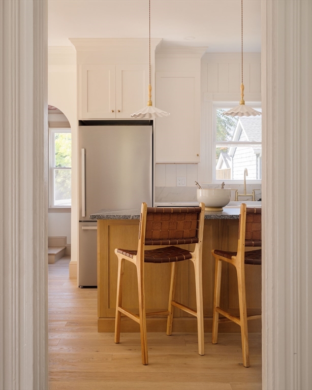 8 Rowe Street Stoneham, MA 02180 - Photo 3 of 41