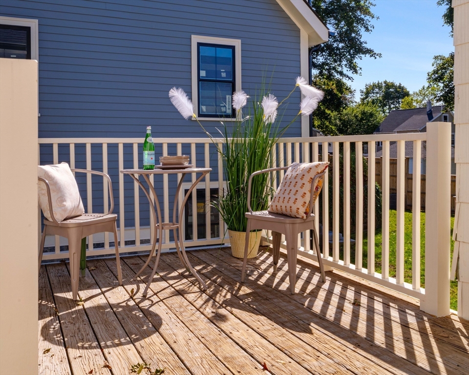 8 Rowe Street Stoneham, MA 02180 - Photo 39 of 41