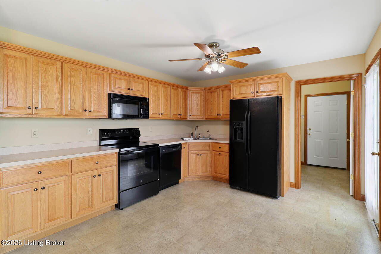 103 Ruth Lane Bardstown, KY 40004 - Photo 11 of 38 103 Ruth Ln - 19