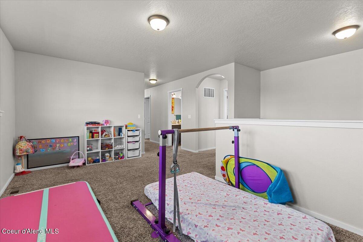 9569 North Prince William Loop Hayden, ID 83835 - Photo 22 of 49 Spacious Loft