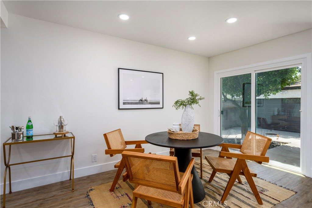 2531 North Studebaker Road Long Beach, CA 90815 - Photo 5 of 34 a dining room with furniture and window