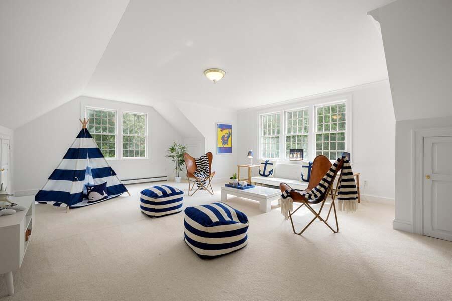 201 Smoke Valley Road Osterville, MA 02655 - Photo 40 of 48 a bedroom with furniture and a large window
