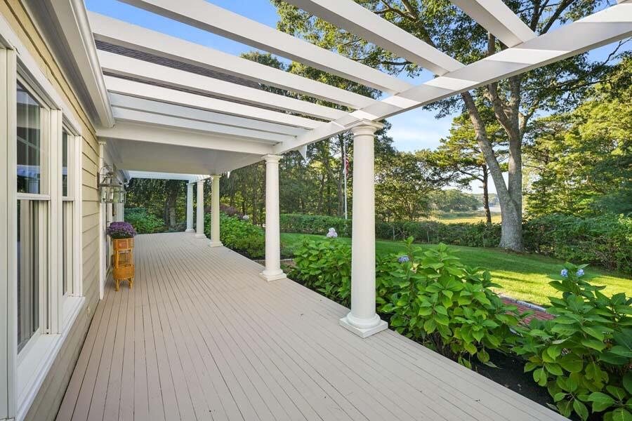 201 Smoke Valley Road Osterville, MA 02655 - Photo 6 of 48