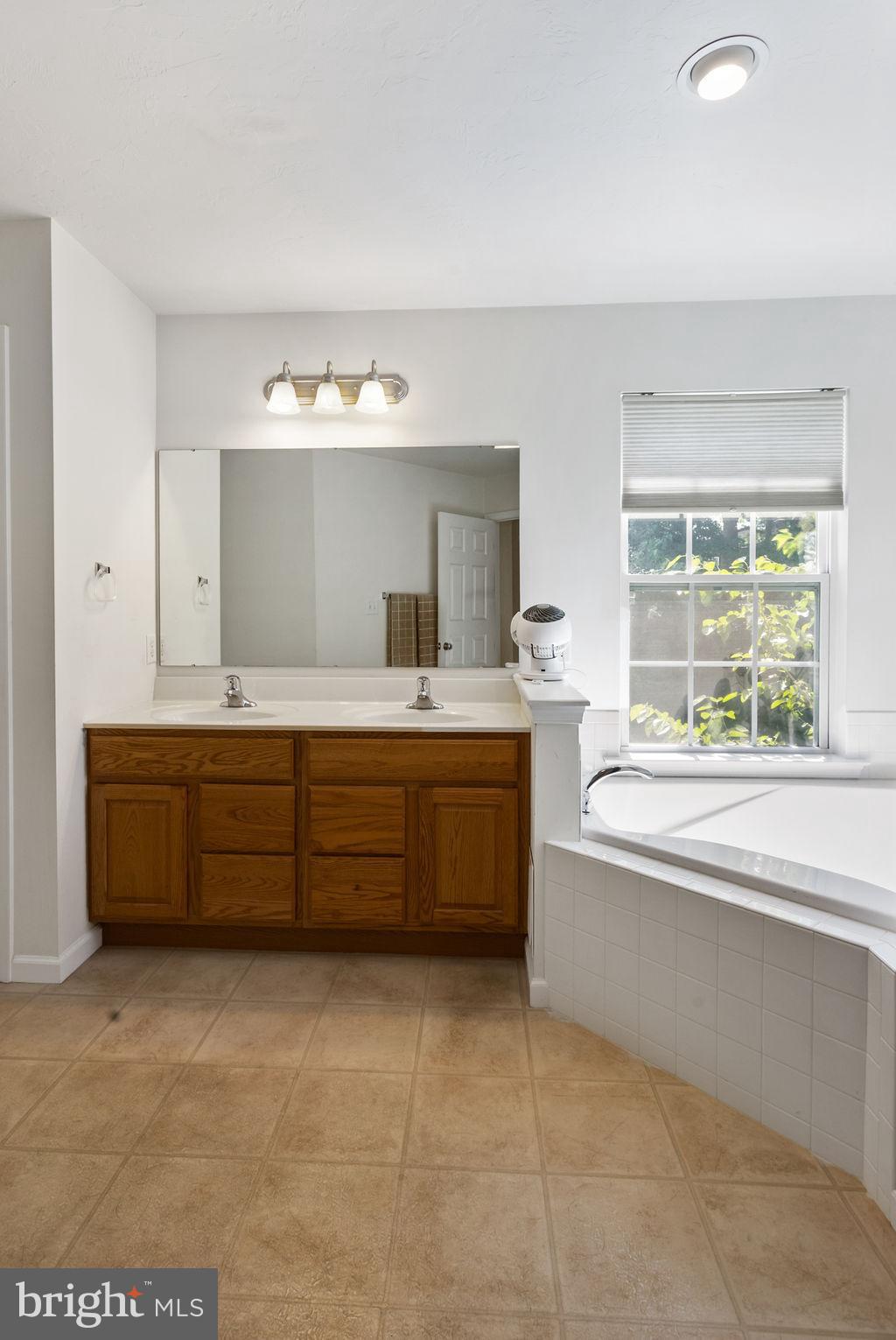 439 Joshua Court Hanover, PA 17331 - Photo 20 of 40