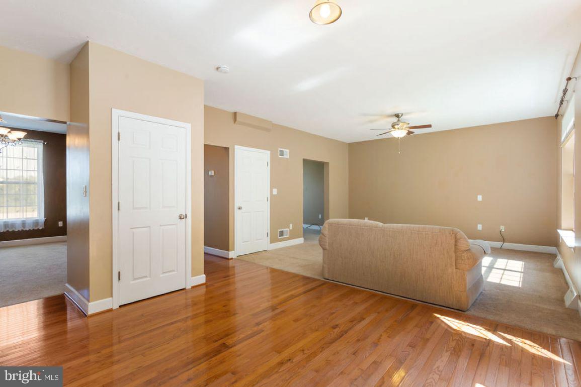 439 Joshua Court Hanover, PA 17331 - Photo 8 of 40