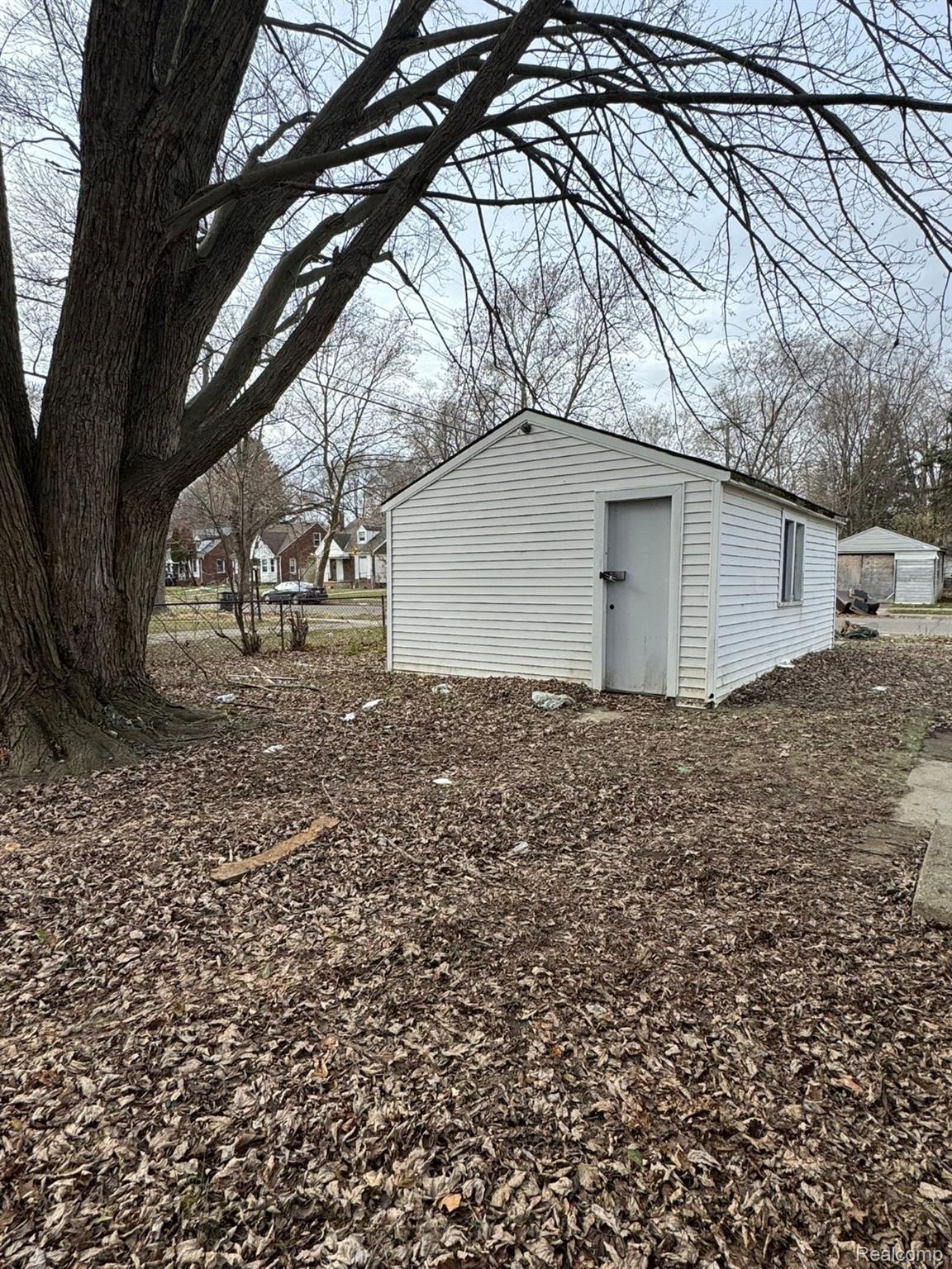19706 Moross Road Detroit, MI 48224 - Photo 2 of 13 IMG_6311.jpeg