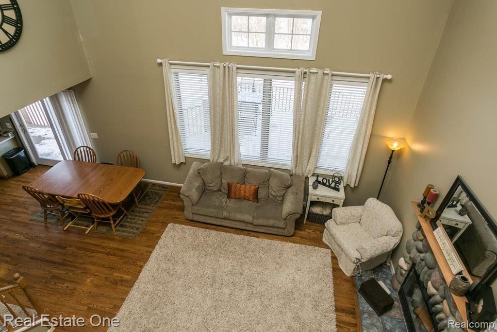 8184 Green Road Fenton, MI 48430 - Photo 20 of 39 4Y0A0237.jpg