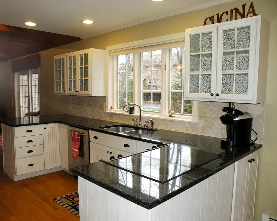 65 Roaring Brook Road Portland, ME 04103 - Photo 10 of 41 Kitchen