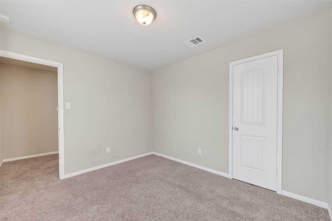 2516 Boss Street La Marque, TX 77568 - Photo 31 of 46 a view of an empty room