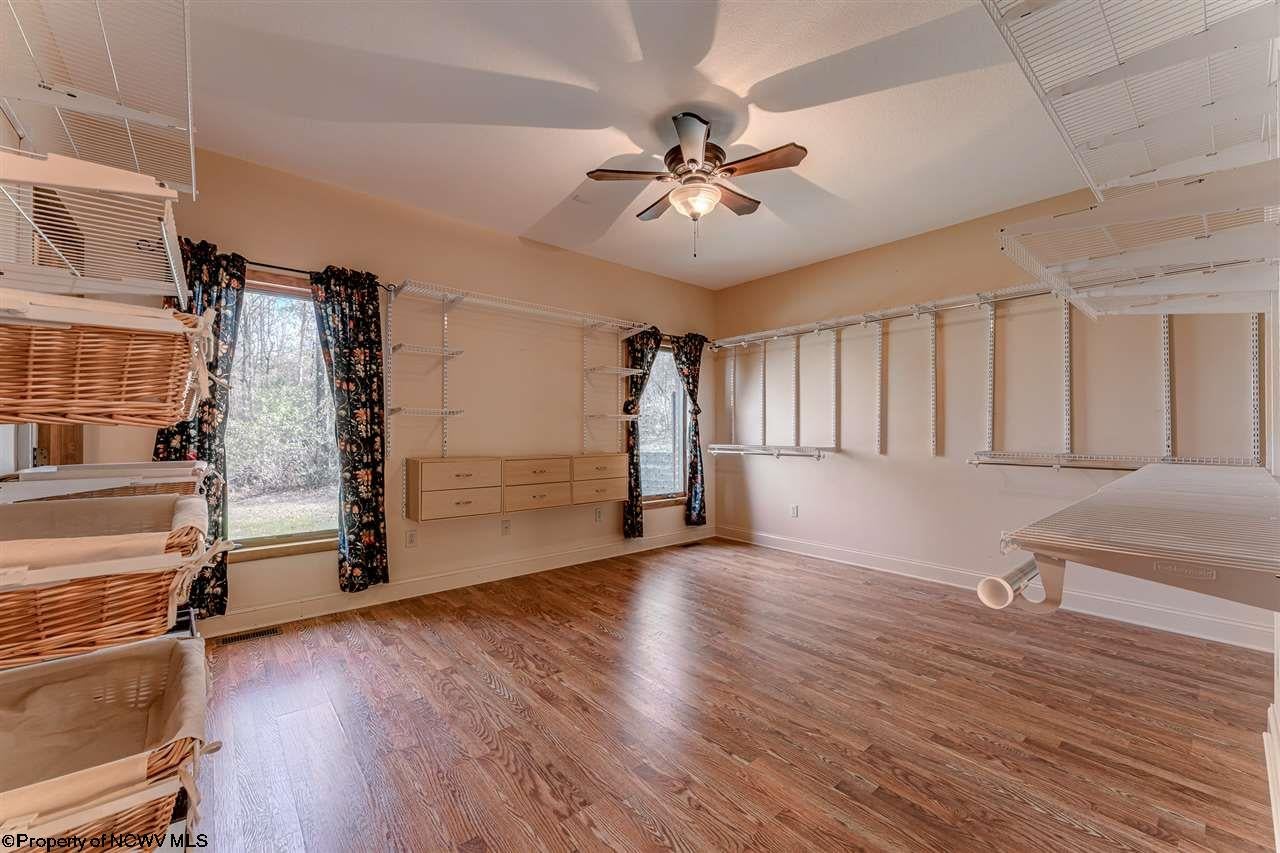 831 Fairmont Road Morgantown, WV 26501 - Photo 13 of 30 Gallery Image 13