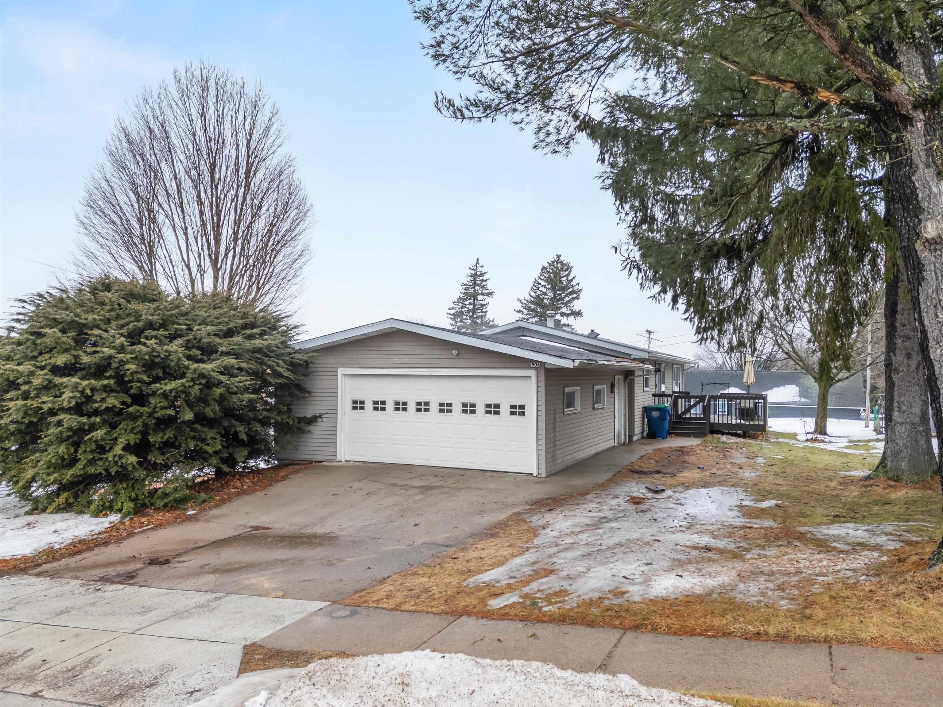 508 Hemlock Street Marathon, WI 54448 - Photo 1 of 1