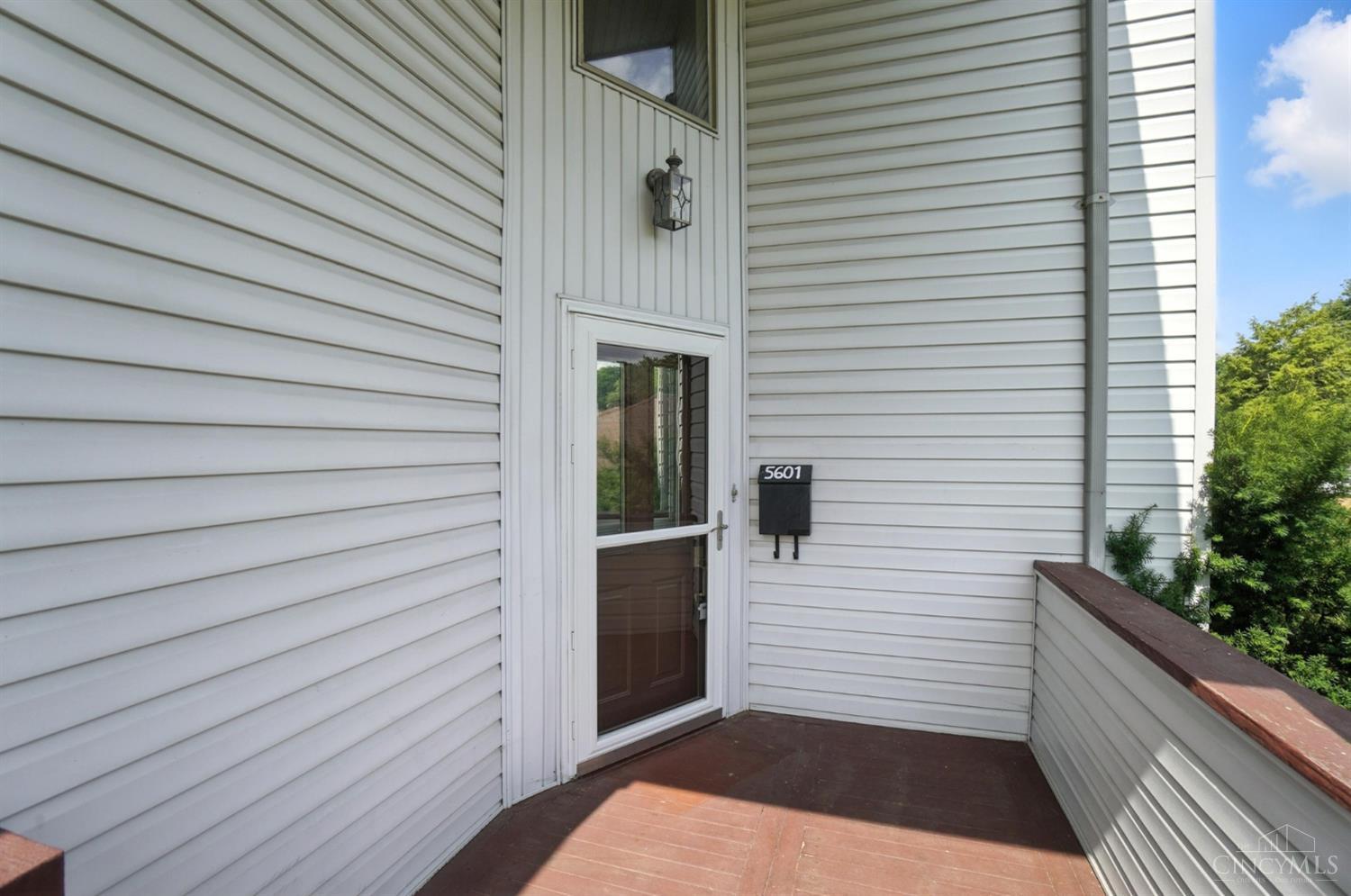 5601 Vogel Road Cincinnati, OH 45239 - Photo 6 of 65