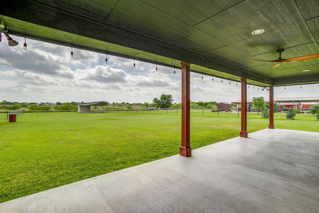 4129 Florance Road Ponder, TX 76259 - Photo 25 of 34