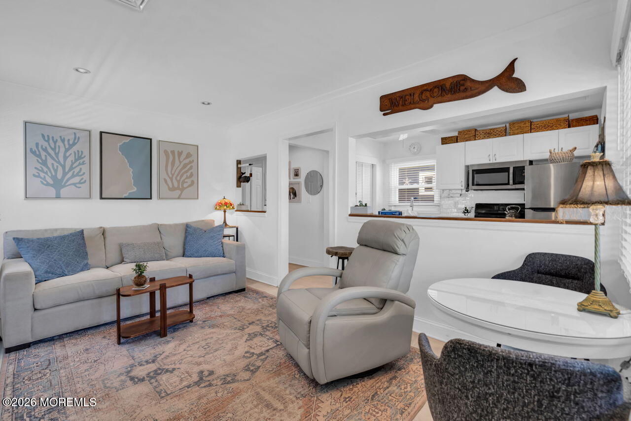 122 Inskip Avenue Ocean Grove, NJ 07756 - Photo 10 of 39 10-web-or-mls-DSC08368