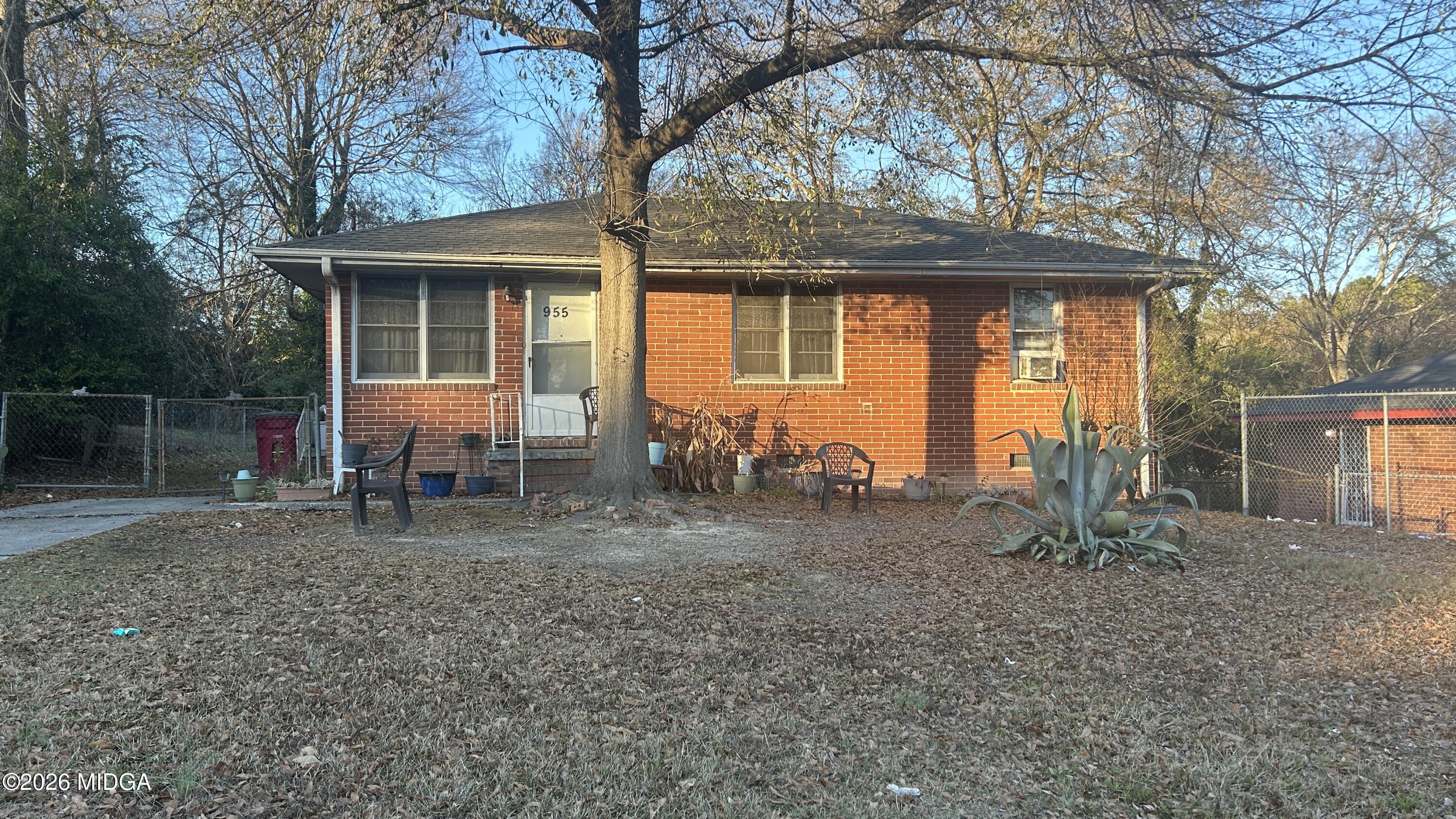 955 Ell Street Macon, GA 31206 - Photo 2 of 2 a view of house with backyard space and porch
