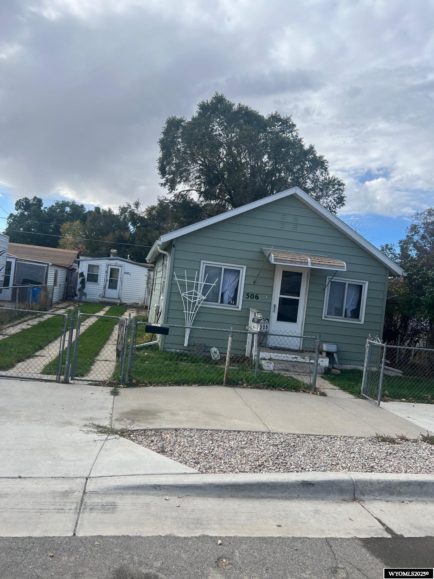 506 West State Street Rawlins, WY 82301 - Photo 1 of 8