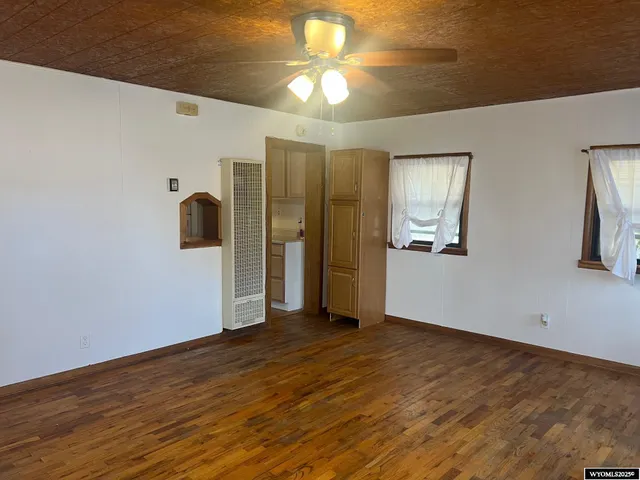$110,000 | 506 West State Street, Rawlins, WY 82301