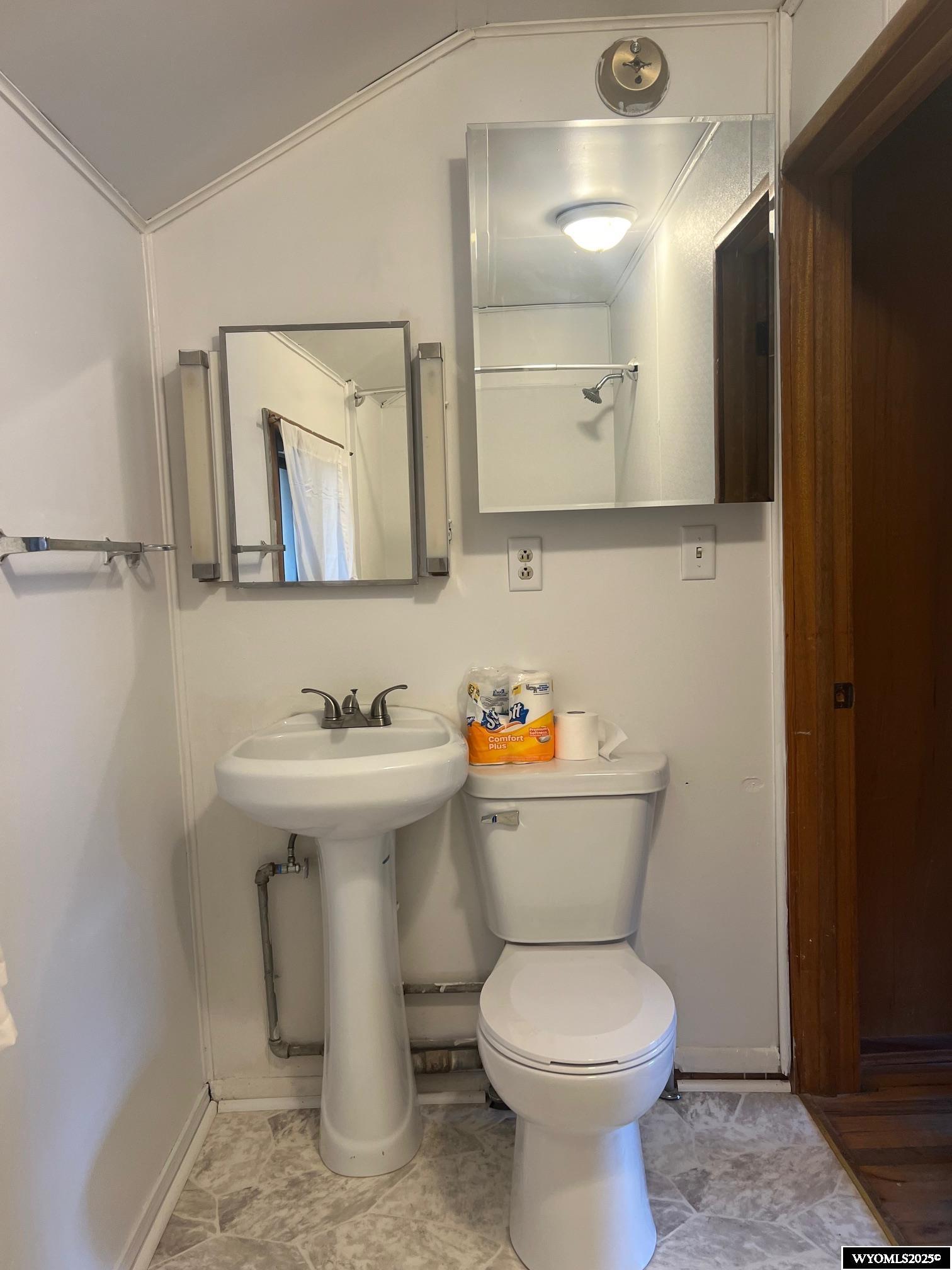 506 West State Street Rawlins, WY 82301 - Photo 8 of 8