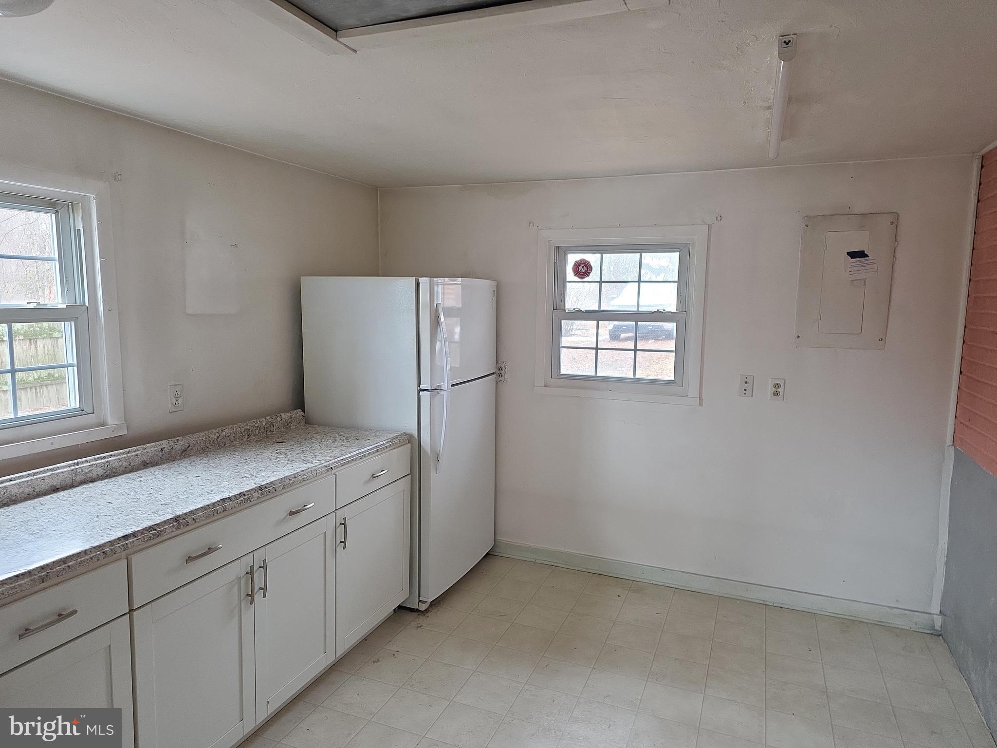 60 Carter Road Princeton, NJ 08540 - Photo 26 of 43 an empty room with windows