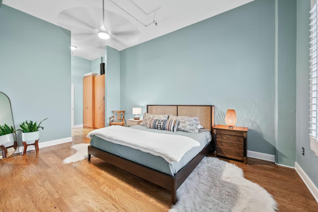 3820 Roswell Road Northeast, Unit 705 Atlanta, GA 30342 - Photo 3 of 62 a bedroom with a bed and window