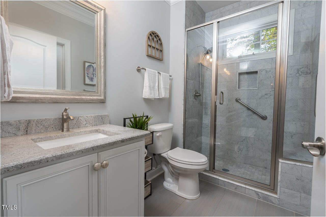 4708 Haleytree Court Raleigh, NC 27606 - Photo 20 of 44 4708HlaletTree_20