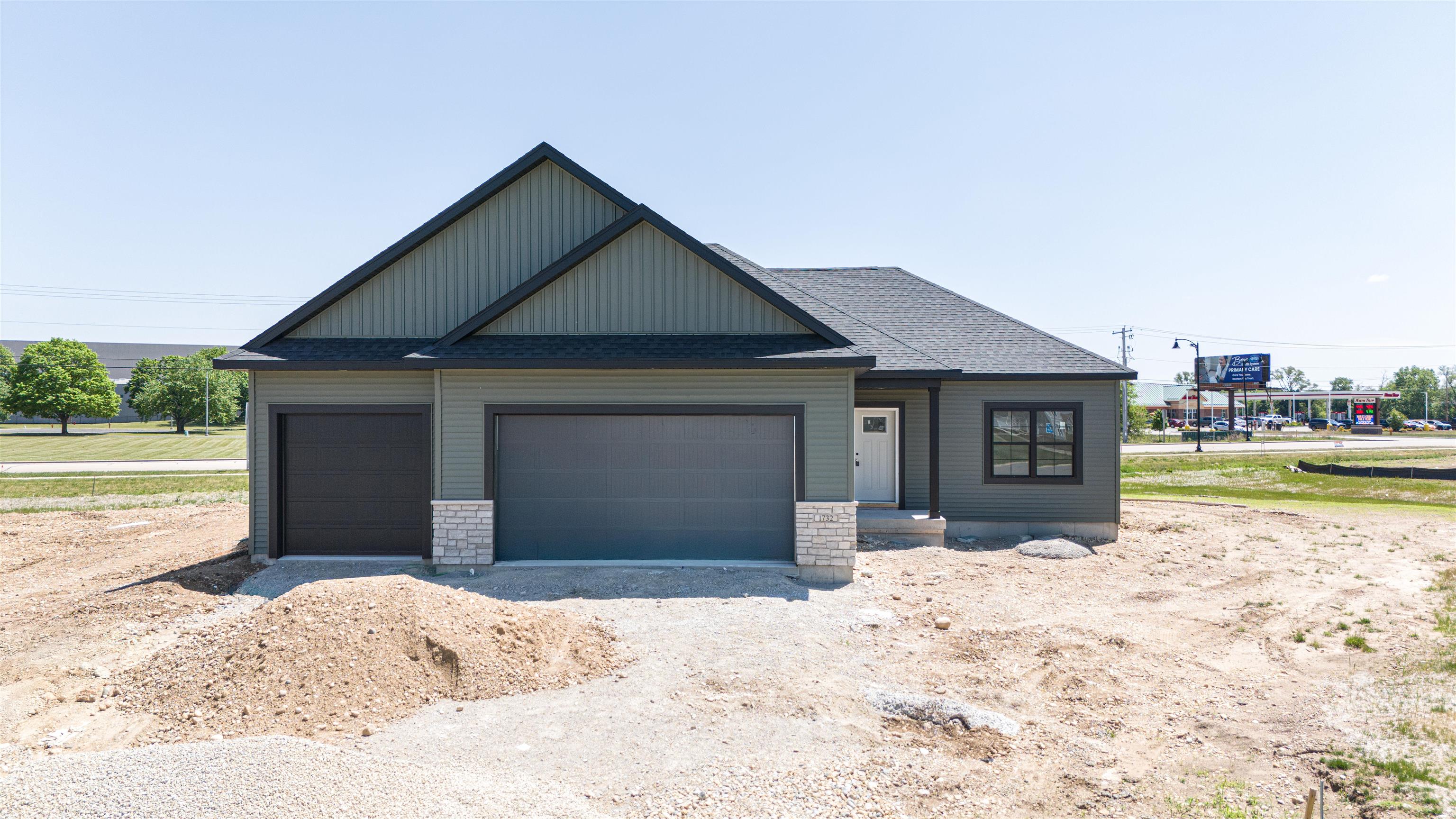 1732 East Kyle Beloit, WI 53511 - Photo 1 of 13