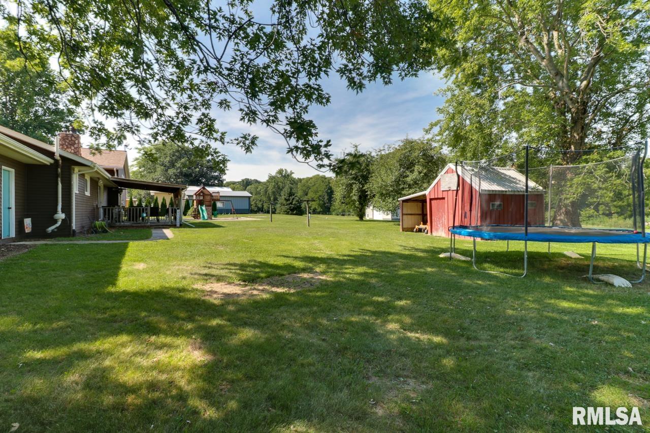 7383 Locust Road Delavan, IL 61734 - Photo 34 of 45