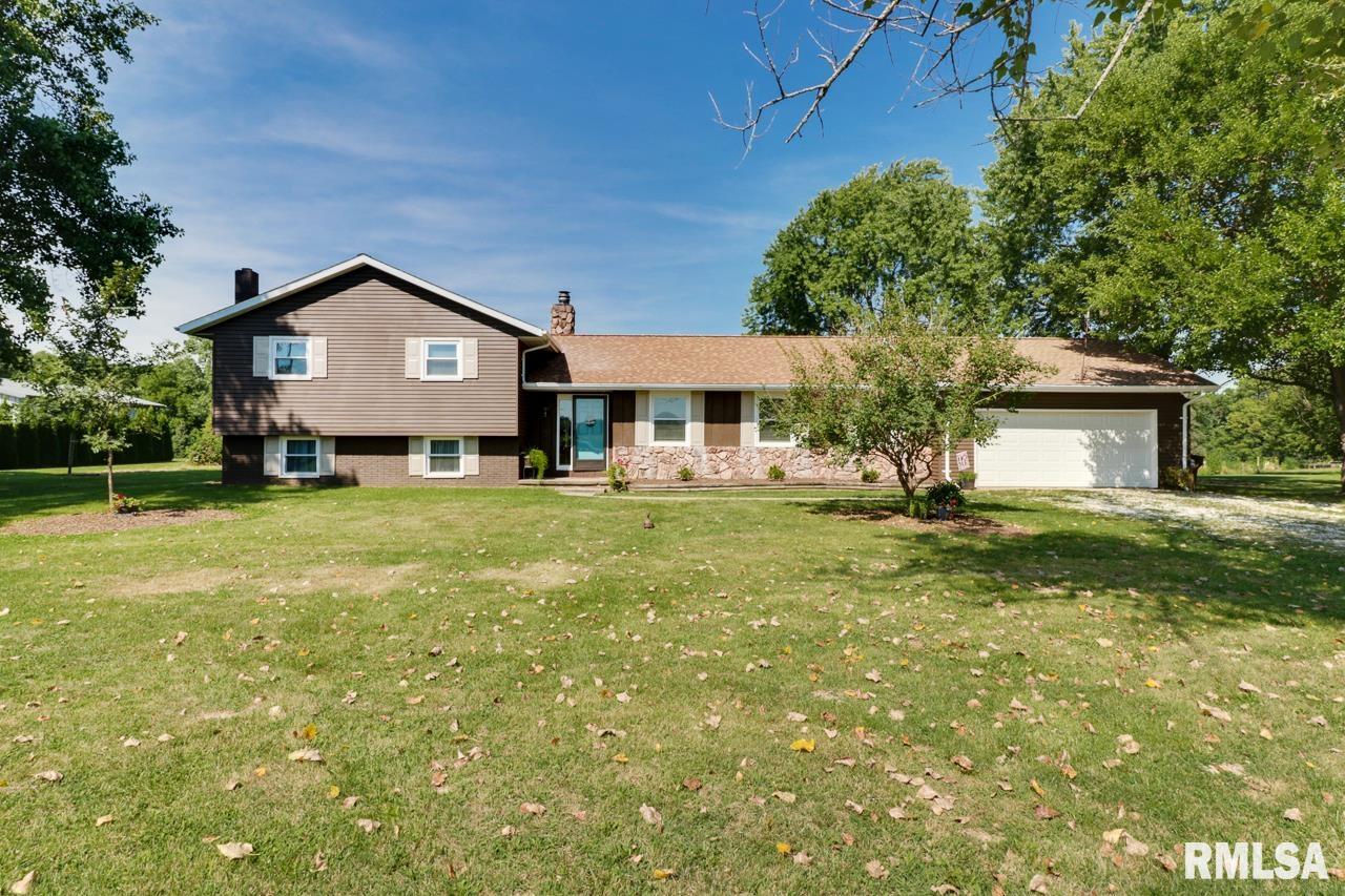 7383 Locust Road Delavan, IL 61734 - Photo 36 of 45