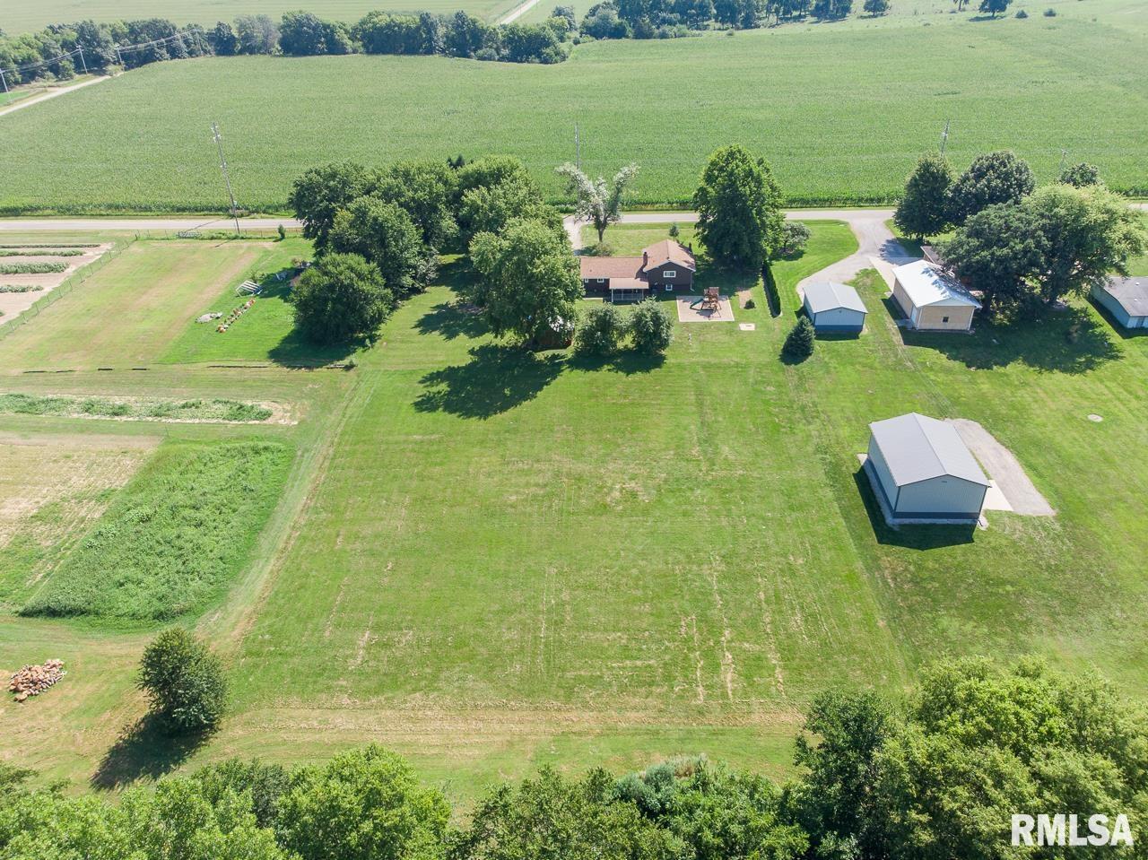 7383 Locust Road Delavan, IL 61734 - Photo 40 of 45