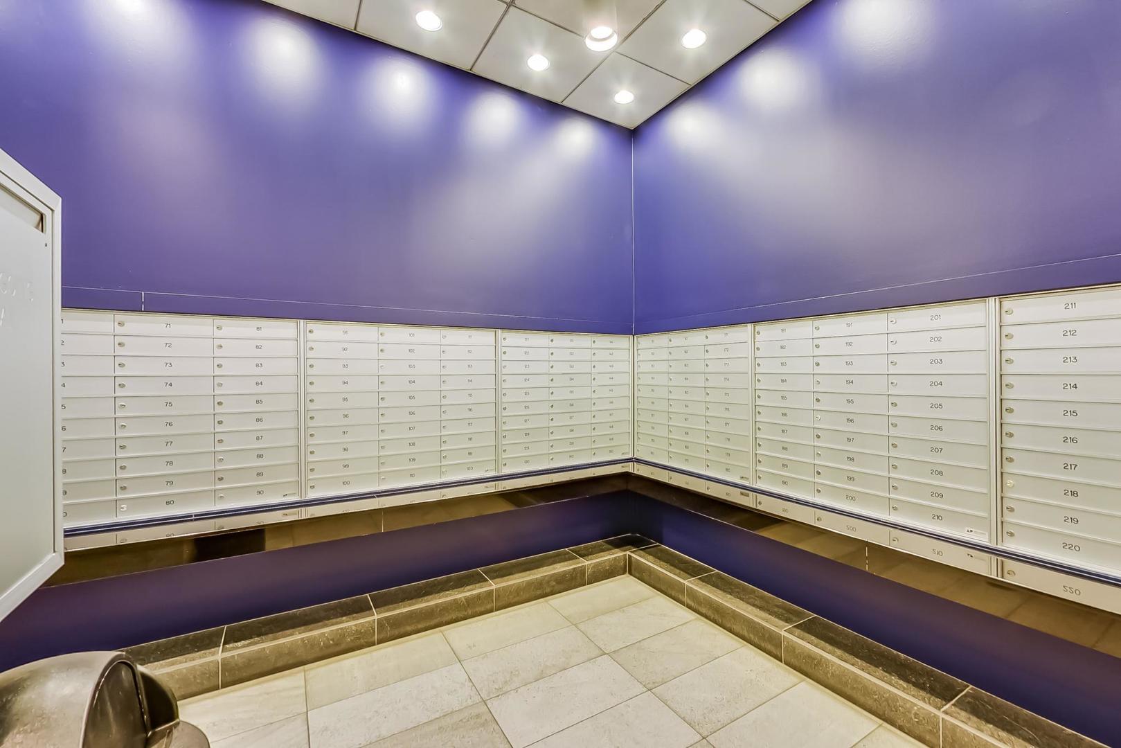 611 South Wells Street, Unit 2104 Chicago, IL 60607 - Photo 5 of 45