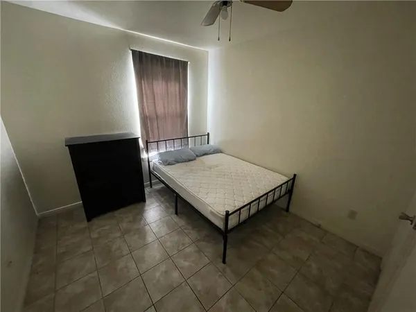 $1,100 | 2109 Breezeway Circle, Ingleside, TX 78362