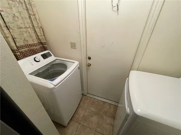 $1,100 | 2109 Breezeway Circle, Ingleside, TX 78362