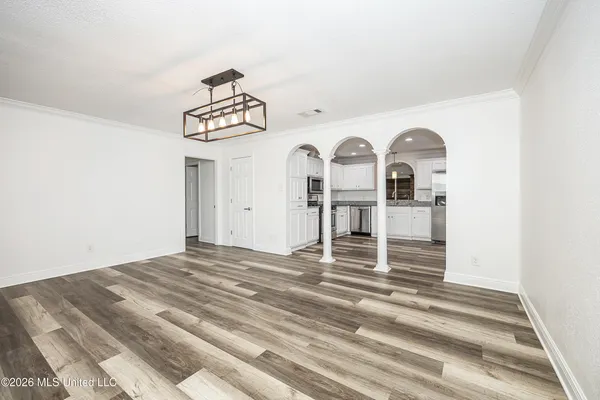 $350,000 | 2808 Lawnwood Drive, Ocean Springs, MS 39564
