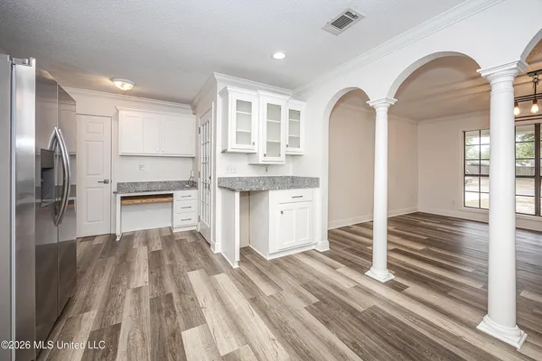 $350,000 | 2808 Lawnwood Drive, Ocean Springs, MS 39564