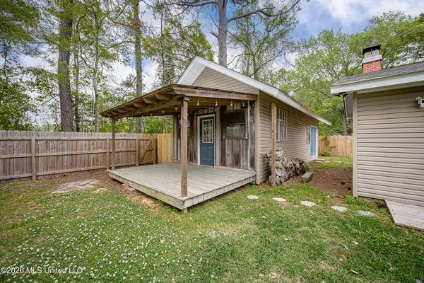 $350,000 | 2808 Lawnwood Drive, Ocean Springs, MS 39564