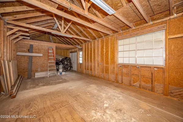 $350,000 | 2808 Lawnwood Drive, Ocean Springs, MS 39564