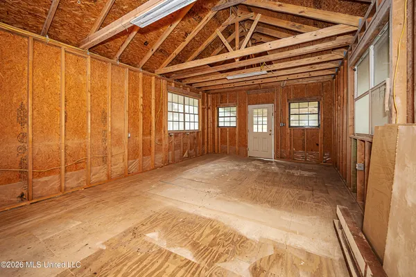 $350,000 | 2808 Lawnwood Drive, Ocean Springs, MS 39564