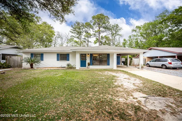 $350,000 | 2808 Lawnwood Drive, Ocean Springs, MS 39564