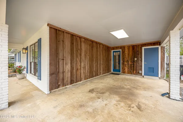 $350,000 | 2808 Lawnwood Drive, Ocean Springs, MS 39564