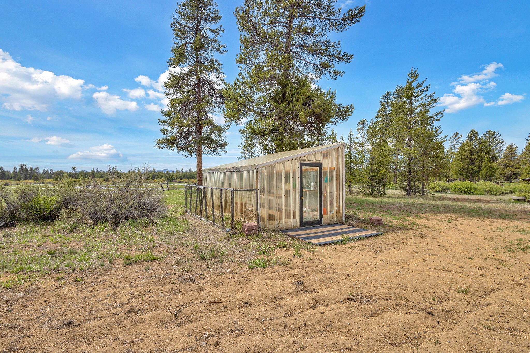 54445 Huntington Road Bend, OR 97707 - Photo 91 of 106 54445_Huntington_Rd-104