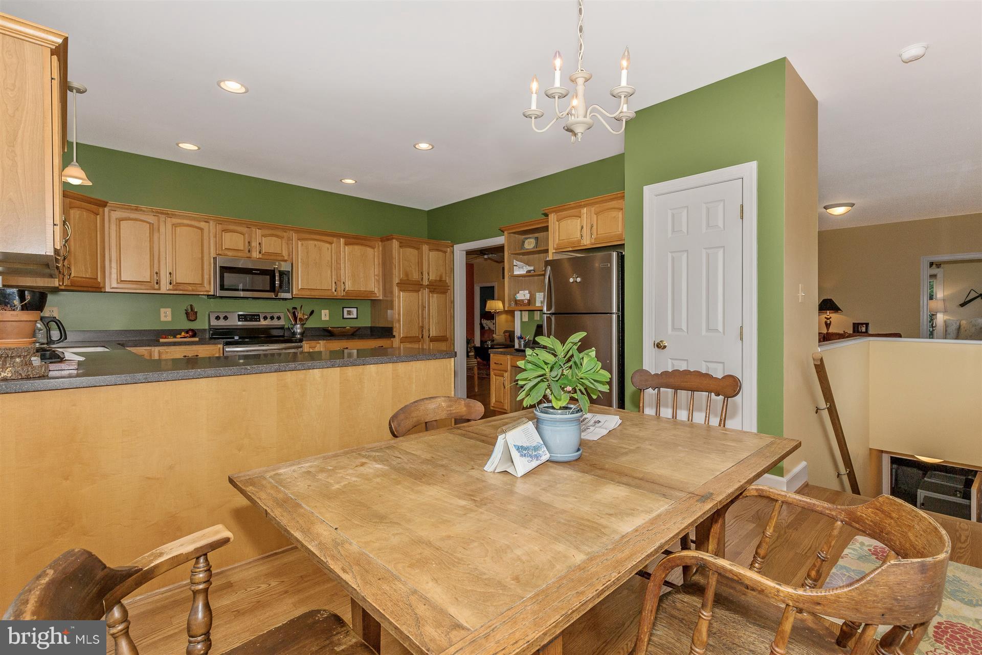 3485 Bullfrog Road Fairfield, PA 17320 - Photo 12 of 30 Kitchen