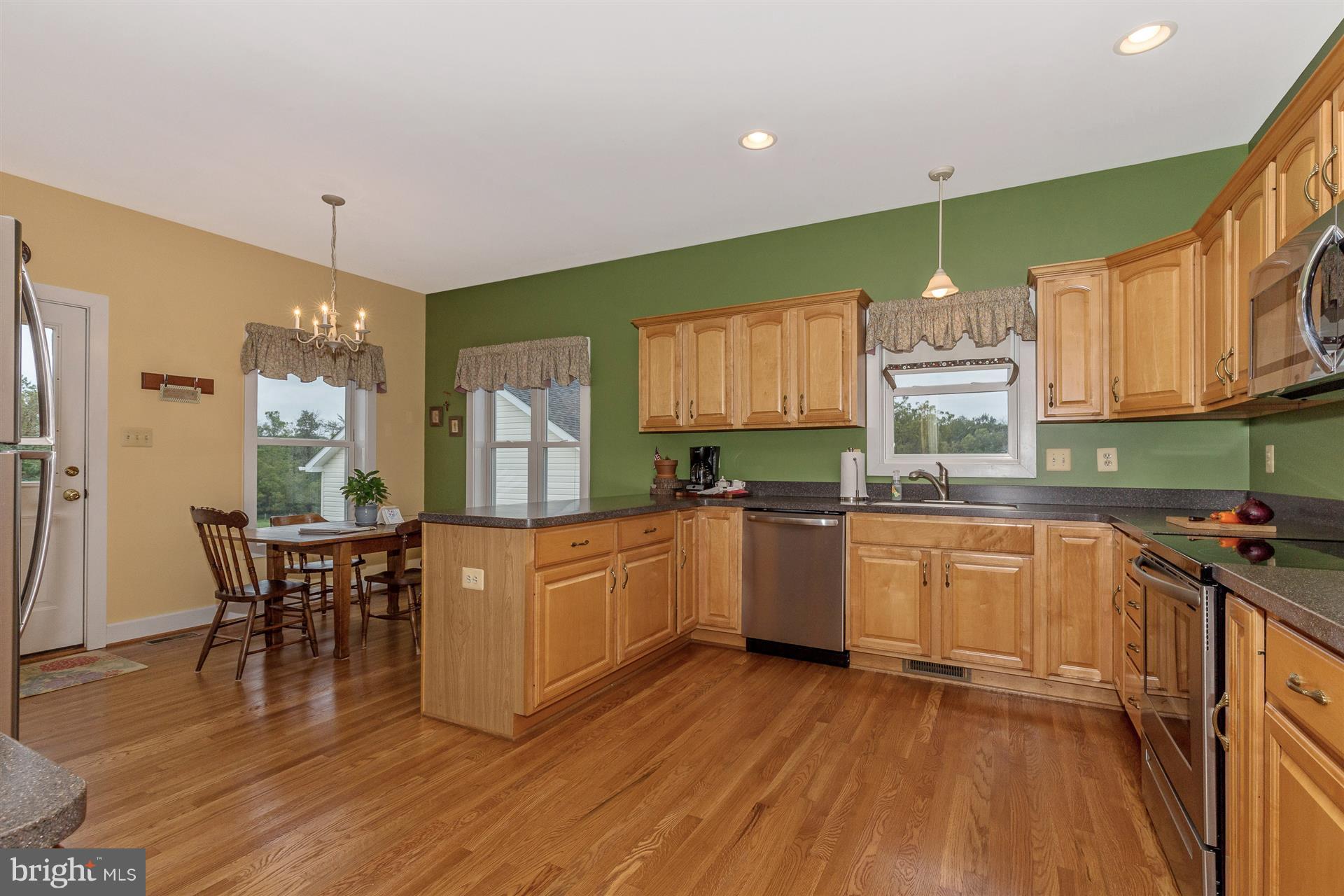 3485 Bullfrog Road Fairfield, PA 17320 - Photo 14 of 30 Gourmet Kitchen