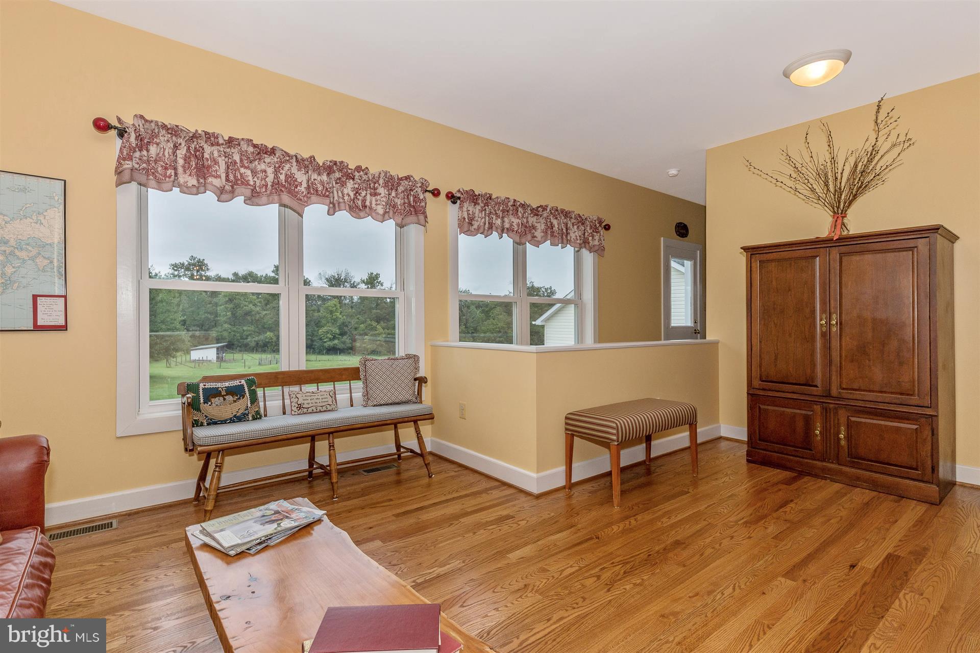 3485 Bullfrog Road Fairfield, PA 17320 - Photo 17 of 30 Family Room