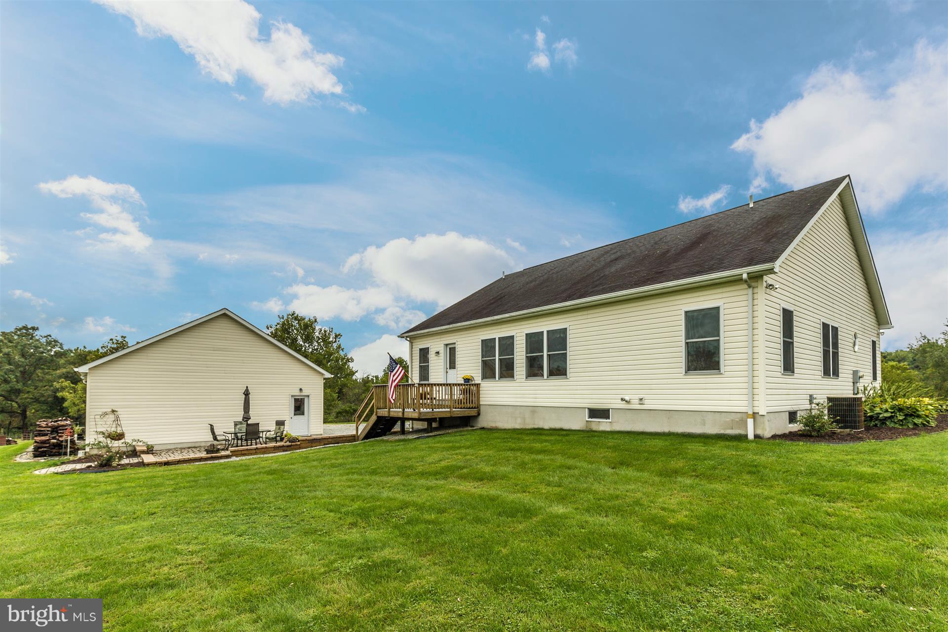 3485 Bullfrog Road Fairfield, PA 17320 - Photo 3 of 30 Back view