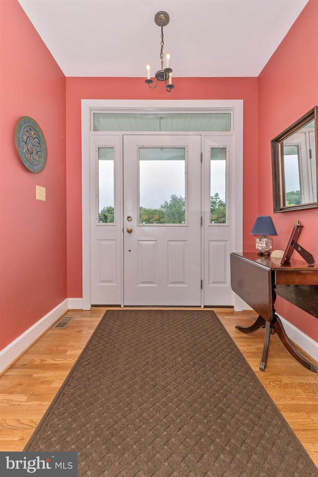 3485 Bullfrog Road Fairfield, PA 17320 - Photo 4 of 30 Foyer