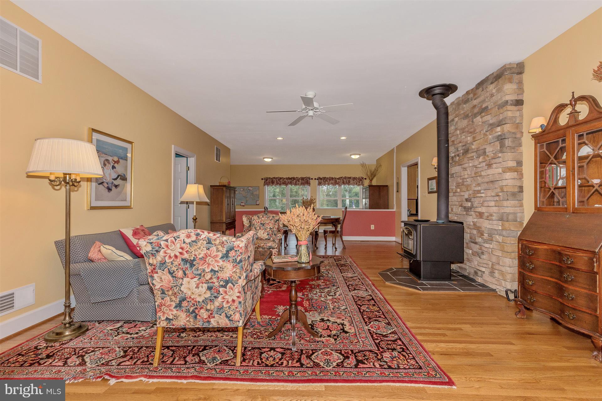 3485 Bullfrog Road Fairfield, PA 17320 - Photo 6 of 30 Family Room