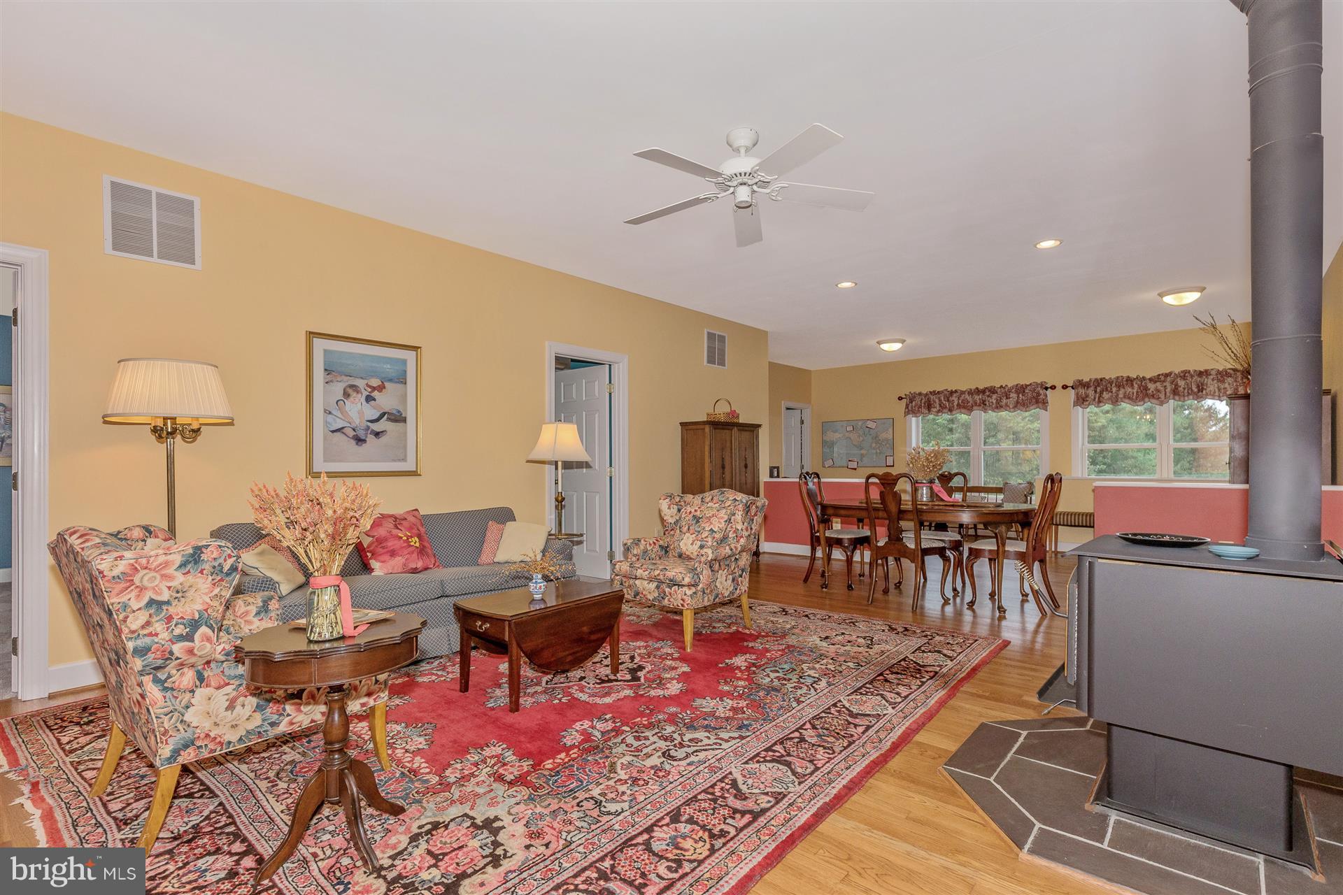 3485 Bullfrog Road Fairfield, PA 17320 - Photo 7 of 30 Family Room